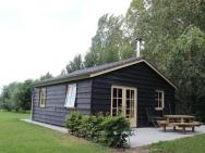 Serene Holiday Home In Lage Zwaluwe With Terrace – zdjęcie 3