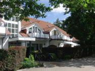 Appartment Haus Glowe - Wohnung 11 - 300 M Zum Strand
