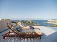 Luxurious New Villa Kokomo Gaia W/ Private Pool, 400m To Beach – zdjęcie 1