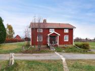 Charming Old 3br House W/ Open Location Near Piteå And Markbygden