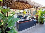 Apartment Bali Style With Pool And Fire Pits