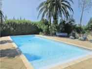 Beautiful Home In Arles With 7 Bedrooms, Private Swimming Pool And Outdoor Swimming Pool – photo 7
