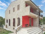 Stunning Home In Cansano With 3 Bedrooms And Wifi