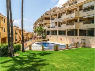 Amazing Apartment In Benalmadena Costa With 2 Bedrooms, Wifi And Outdoor Swimming Pool