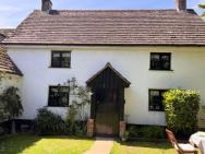 Bunty Cottage, A Cosy Cottage In New Forest National Park