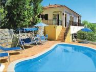 Beautiful Home In S,brs De Alportel With Wifi, Private Swimming Pool And Swimming Pool