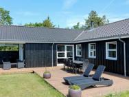 10 Person Holiday Home In Hadsund