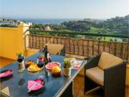 Amazing Apartment In Benalmadena Costa With 2 Bedrooms, Wifi And Outdoor Swimming Pool – zdjęcie 3