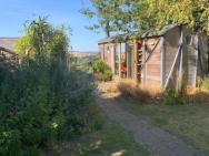 The Goods Wagon, Private Garden And Stunning Views