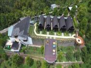 Munduk Kupang Villa&resto Sekumpul