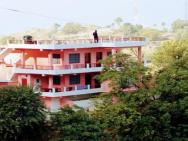 Hotel Kantha Fort Home Stay, Kanthgaon