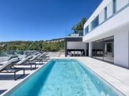 Villa Ultima With Sea View, Private Pool, Jacuzzi, Gym And Sauna – photo 7