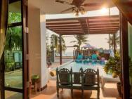 Baan Kin Pranburi - Beachfront & Pool Villa