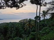 World's View Wild Camping Salaszoi, Principe Island – zdjęcie 5