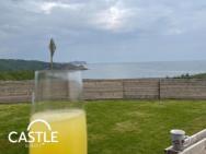 The Beach House - Over Looking Cayton Bay Scarborough – photo 3