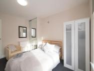 Aston Henry James Courtlands Cosy Apartment Close To Maidenhead Train Station – zdjęcie 2
