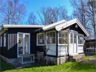 Awesome Home In Græsted W/ Wifi And 2 Bedrooms