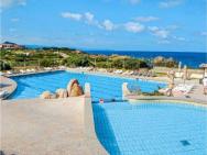 Amazing Apartment In St, Teresa Di Gallura With Outdoor Swimming Pool And 1 Bedrooms