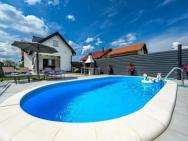 Luxury Villa With A Swimming Pool Varazdin Breg, Zagorje - 20537