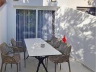 Amazing Apartment In Novalja With Wifi And 2 Bedrooms