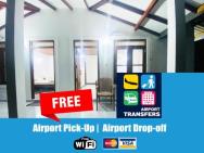 Airport Flystay Transit Villa - Free Drop & Pick Up