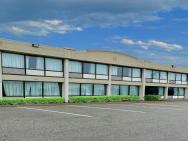 Residence & Conference Centre - Sarnia