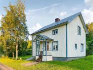 Awesome Home In Strmsund With Wifi And 4 Bedrooms