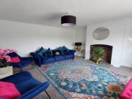Spacious 3 Bed Cottage Close To A1, Retford And Lincoln
