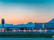 Fairmont Vancouver Airport In-terminal Hotel
