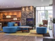 Fairfield Inn & Suites By Marriott Pittsburgh North/mccandless Crossing