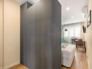 1 Bedroom 1 Bathroom Furnished - Chueca - Modern Functional - Mintystay – photo 5