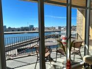 Apartment Directly To Seafront Of Bassin 7 With Big Balcony And Free Parking