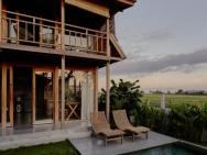 Bruann Residence Villa 1, Seseh, Perenenan, Amazing Sunset View And Privacy, 2 Bedroom