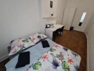 Fantastic Apartments - Ok11 Room - E