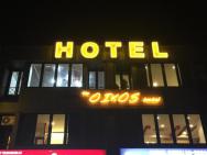 The Oikos Hotel – photo 4