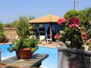 Apartment With 2 Bedrooms In Castrignano Del Capo, With Shared Pool, Enclosed Garden And Wifi – photo 14
