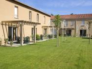 Beautiful Apartment In A Picturesque City In The Dordogne