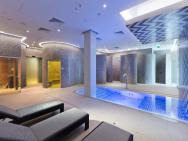 DoubleTree by Hilton Hotel & Conference Centre Warsaw – photo 9