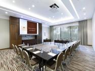 DoubleTree by Hilton Hotel & Conference Centre Warsaw – photo 21